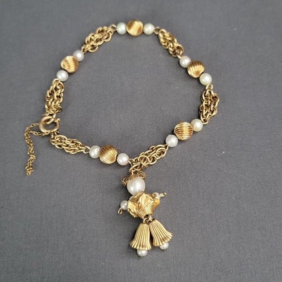 Angel Charm Fashion Bracelet Twisted Gold Tone Faux Pearl Safety Chain 6/12 in - Picture 2 of 5